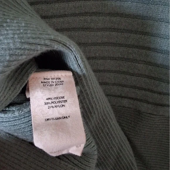 Soft Surroundings XS Bohème Pullover Sweater V-Neck Long Sleeve Ribbed Texture - Picture 4 of 4